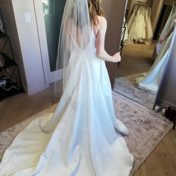 Unique A-Line Textured Ivory Pockets Backless - Picture 3 of 4